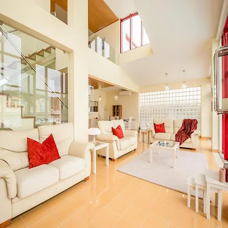 Villa In Albufeira With Pool Near Marina Villa *