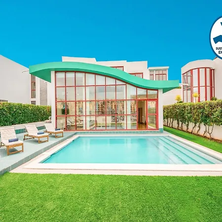 Villa In Albufeira With Pool Near Marina
